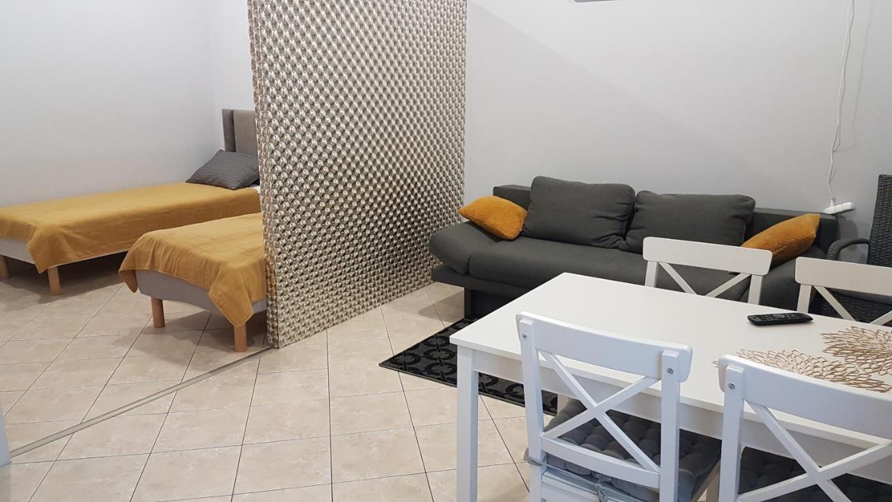 Apartament Promyczek Apartment Hajnowka Luaran gambar